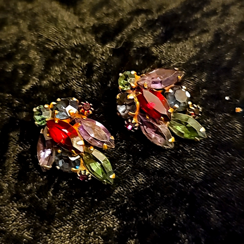 Signed Designer Earrings..BEAUTIFUL CLIPS